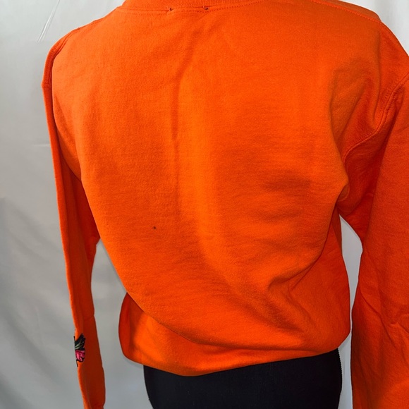 Beautiful Orange Sweater - Picture 3 of 3